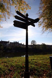 silhoutted-sign-post-1446974-639x955